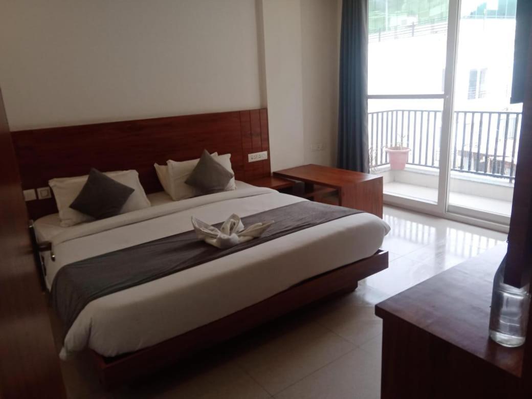 Triple One Hotel Tapovan Rishikesh,Near Laxman Jhula Extérieur photo